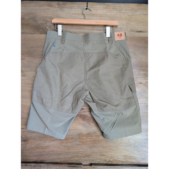 Fjällräven Abisko Shorts Mens 32 Green Cargo Pockets Hiking Tactical Outdoor NWT - Picture 2 of 3
